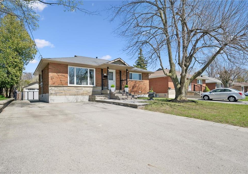 1311-royal-drive-halton-ontario-40825022