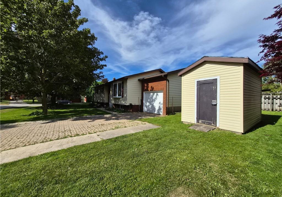 163-13th-a-avenue-hanover-ontario-40825023