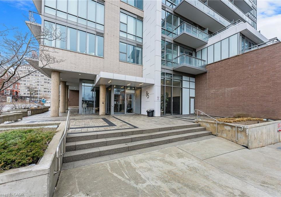 85-duke-street-w-kitchener-ontario-40825052