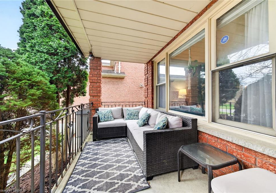 3-bowes-court-caledon-ontario-40825057