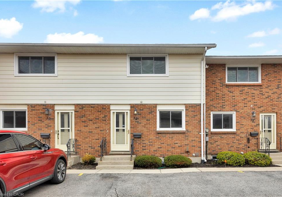 32-montclair-crescent-simcoe-ontario-40825070
