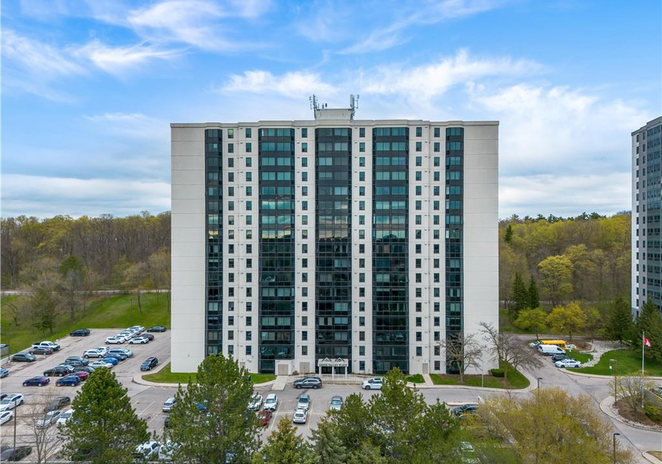 35-green-valley-drive-kitchener-ontario-40825074