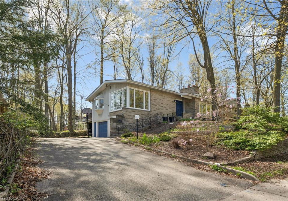 31-forest-hill-drive-kitchener-ontario-40825075