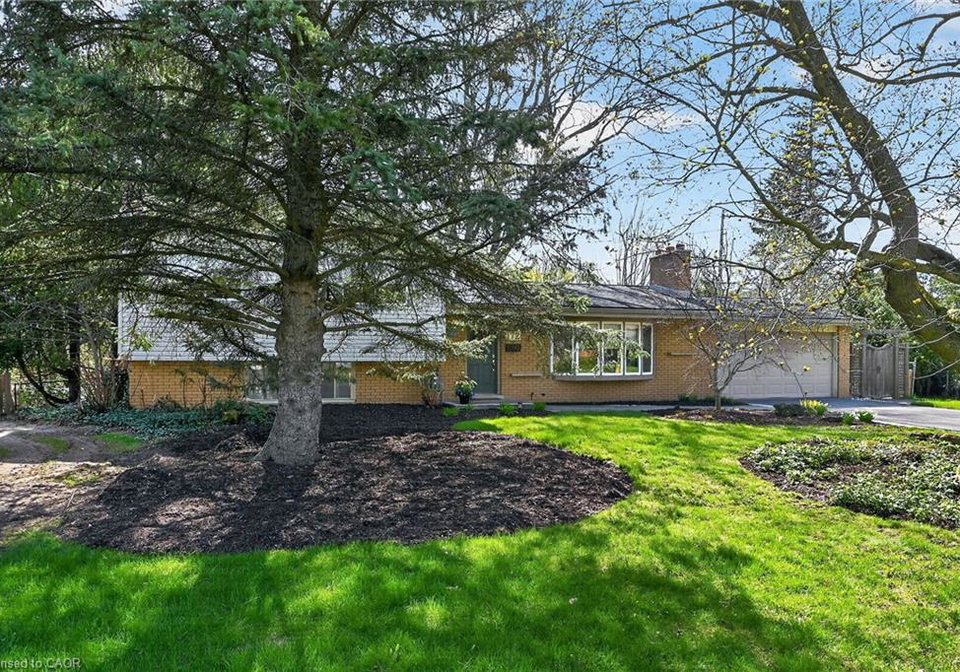 172-taylor-road-ancaster-ontario-40825082
