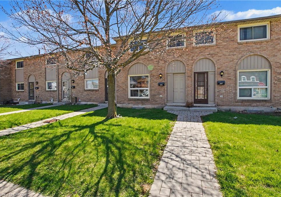 245-pioneer-drive-kitchener-ontario-40825140
