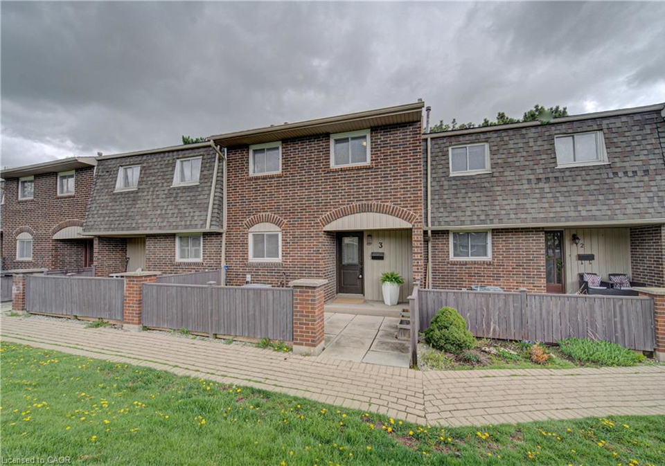 1302-guelph-line-burlington-ontario-40825145