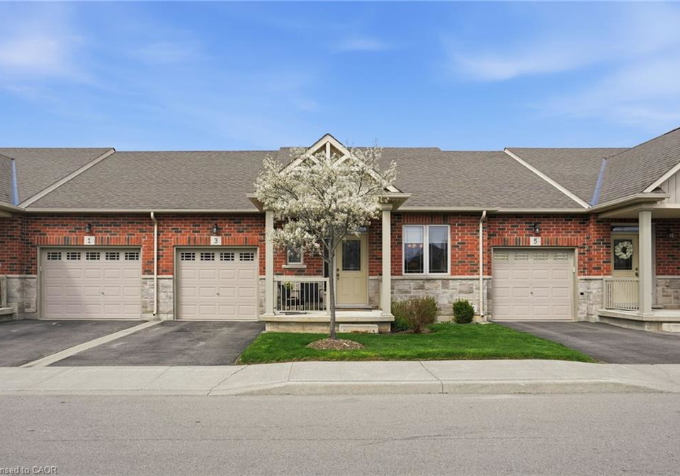 3-ecker-lane-binbrook-ontario-40825147