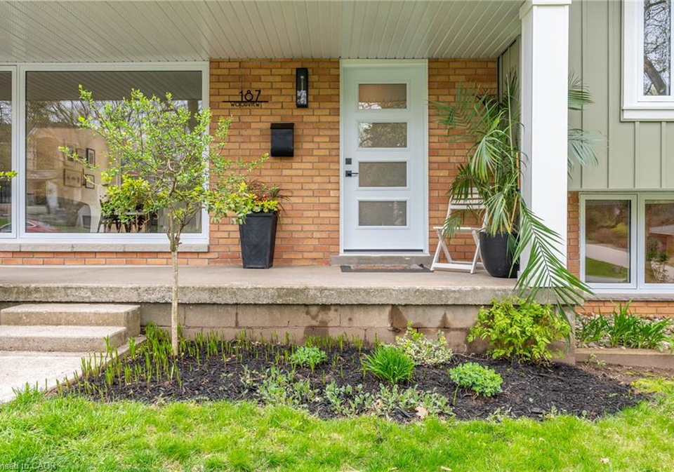 187-woodview-crescent-ancaster-ontario-40825164