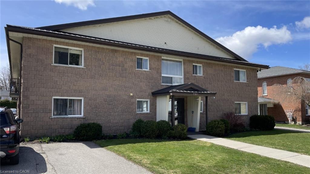 470-elizabeth-street-e-listowel-ontario-40825189