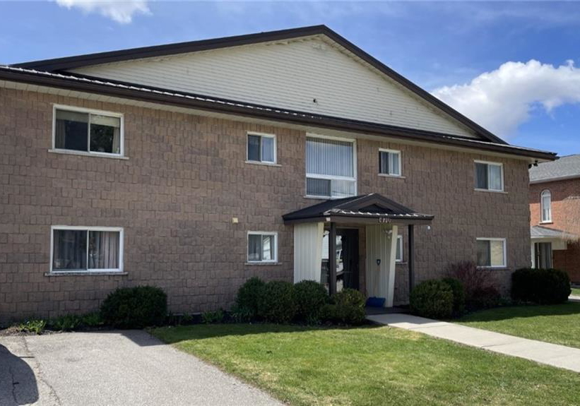 470-elizabeth-street-e-listowel-ontario-40825189
