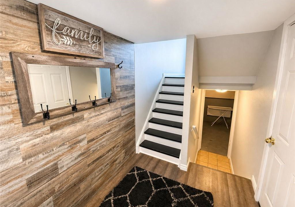 11-queenslea-drive-hamilton-ontario-40825192