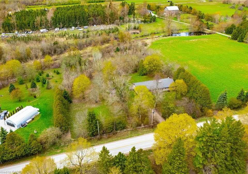 8420-eramosa-garafraxa-townline-fergus-ontario-40825193