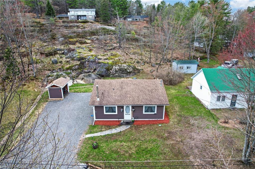 17-mcclure-lane-port-sydney-ontario-40825214