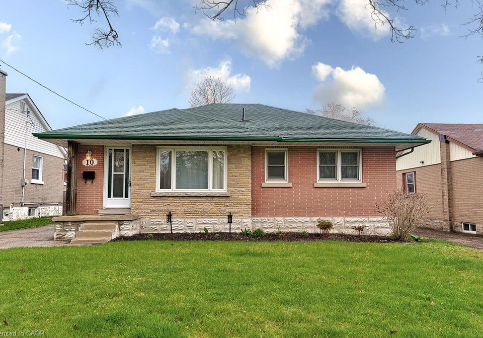 10-elmwood-avenue-kitchener-ontario-40825223