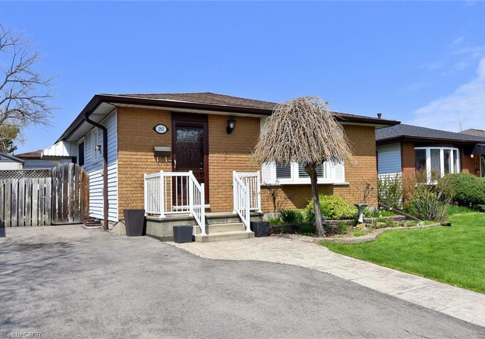 181-lawnhurst-drive-hamilton-ontario-40825238