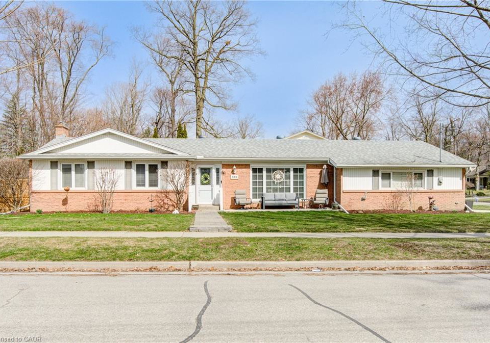 186-shuh-avenue-kitchener-ontario-40825252