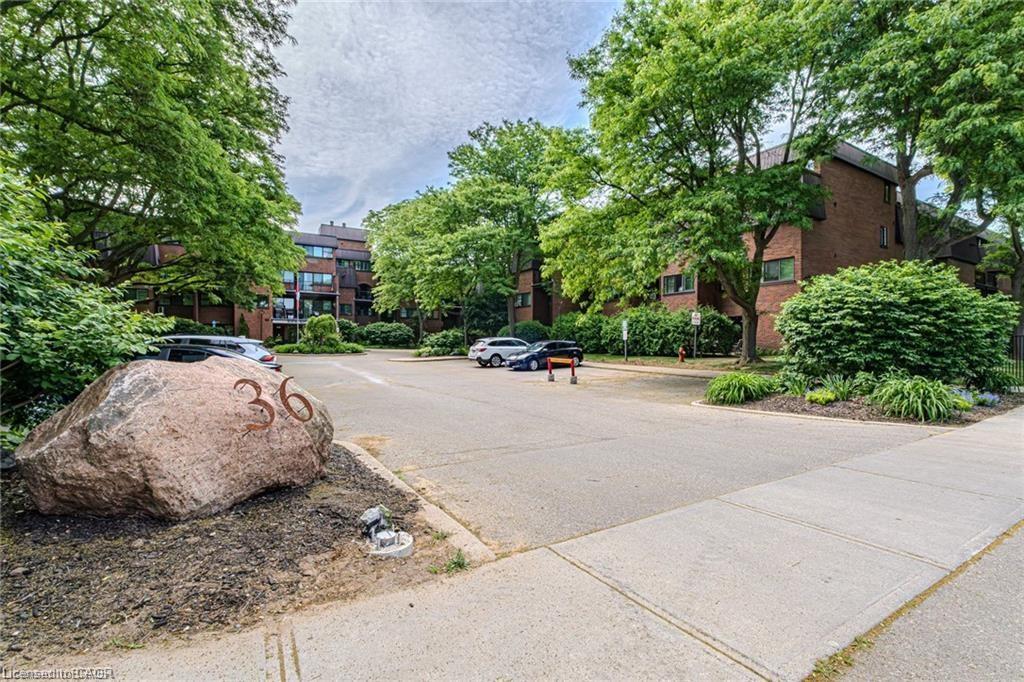 36-hayhurst-road-brantford-ontario-40825272