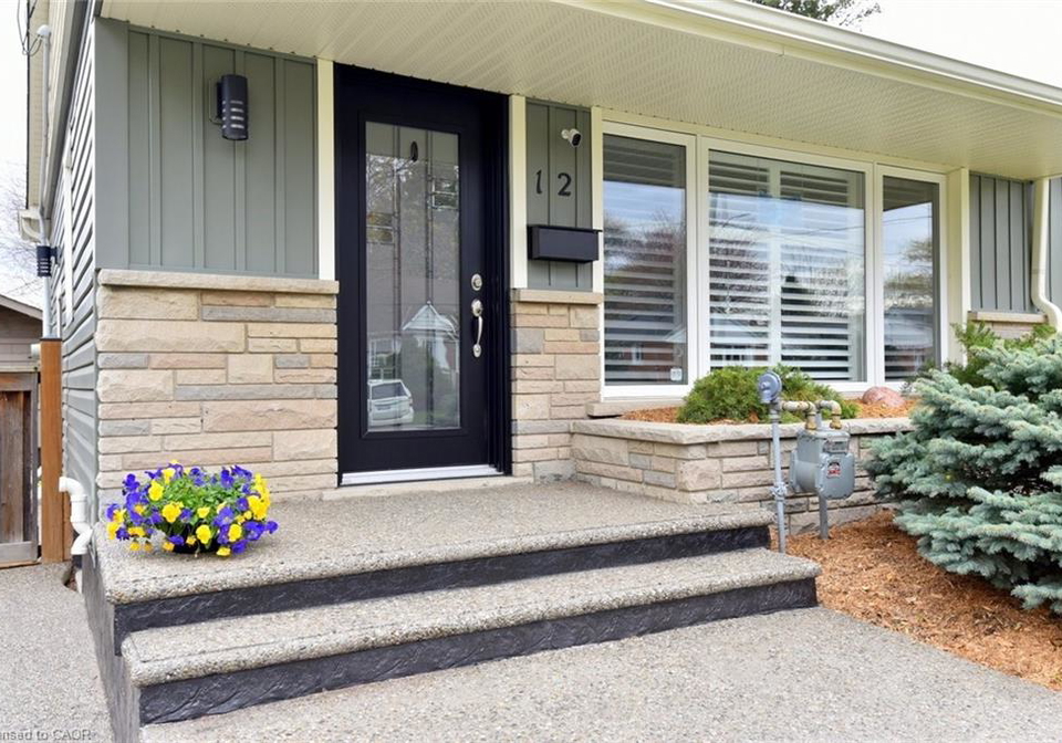 12-desjardins-avenue-dundas-ontario-40825302