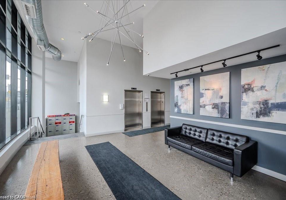 1-victoria-street-s-kitchener-ontario-40825315