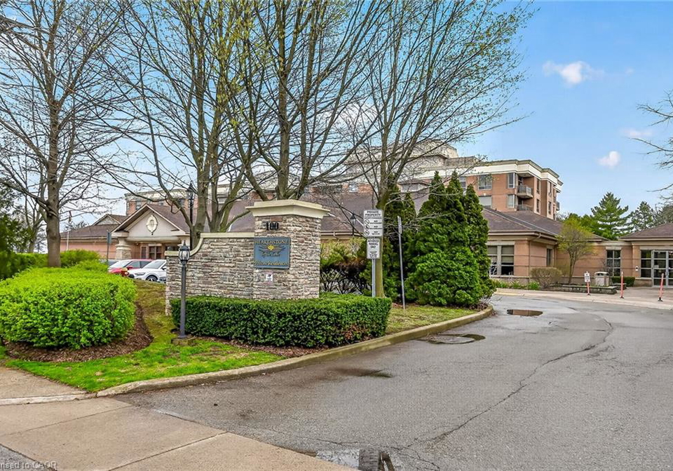 100-burloak-drive-burlington-ontario-40825347