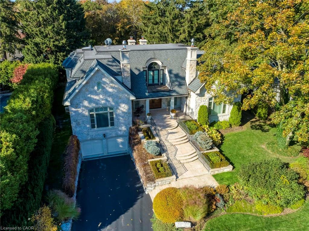 138-dianne-avenue-oakville-ontario-40825400