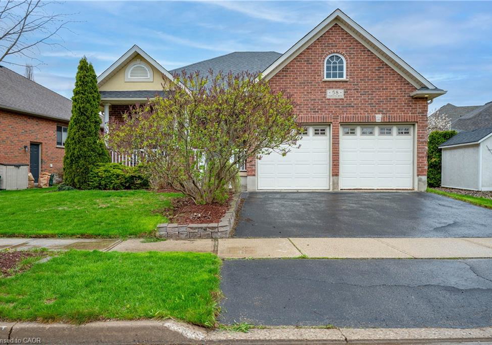 58-templeton-drive-kitchener-ontario-40825413