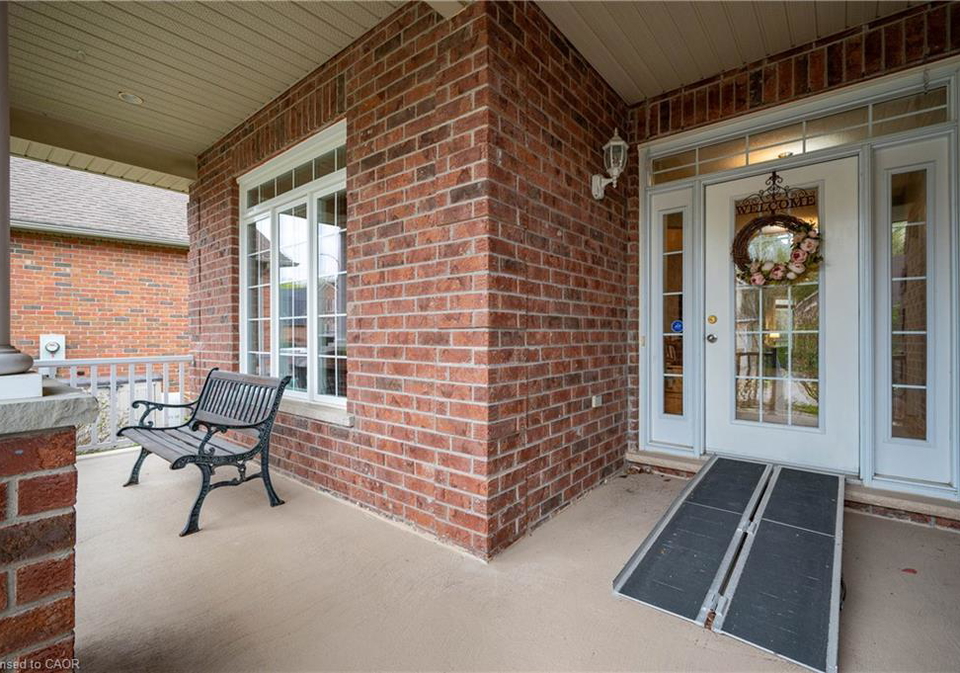 58-templeton-drive-kitchener-ontario-40825413