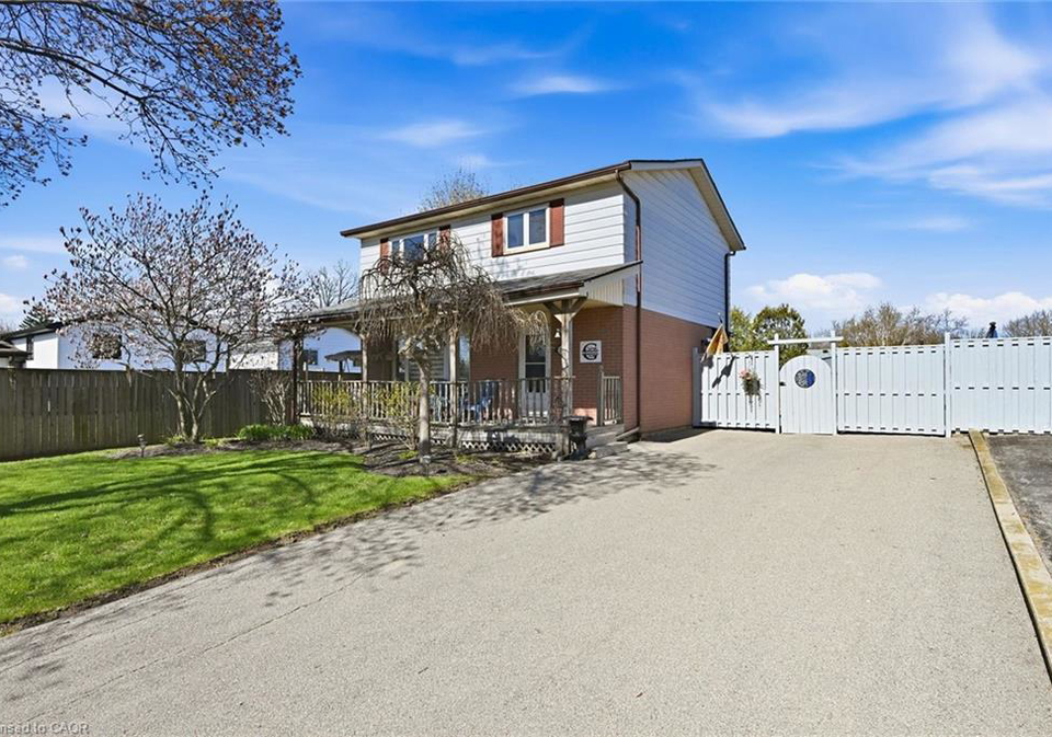 107-billington-crescent-hamilton-ontario-40825476
