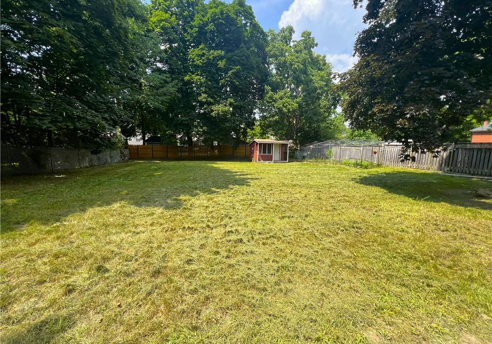148-abraham-street-cambridge-ontario-40825489
