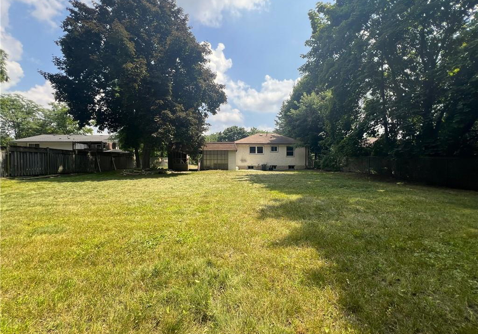 148-abraham-street-cambridge-ontario-40825489