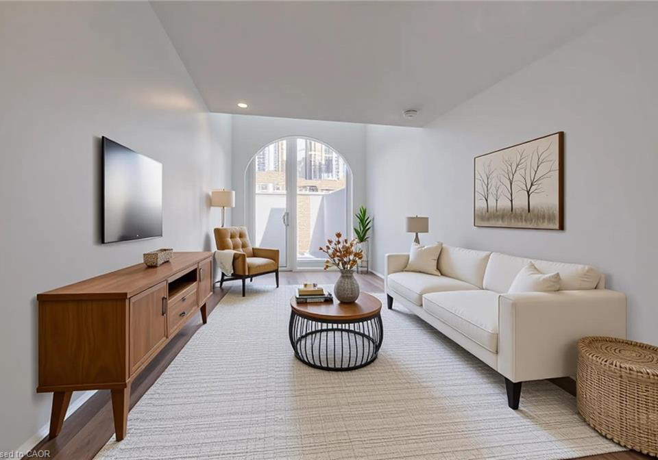 26-king-street-e-kitchener-ontario-40825500