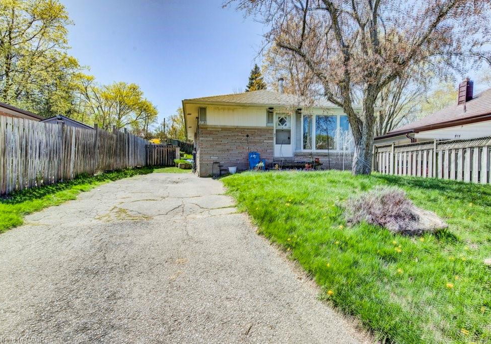 216-hungerford-road-cambridge-ontario-40825534
