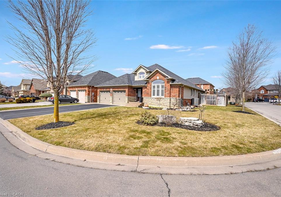27-carver-drive-binbrook-ontario-40825544