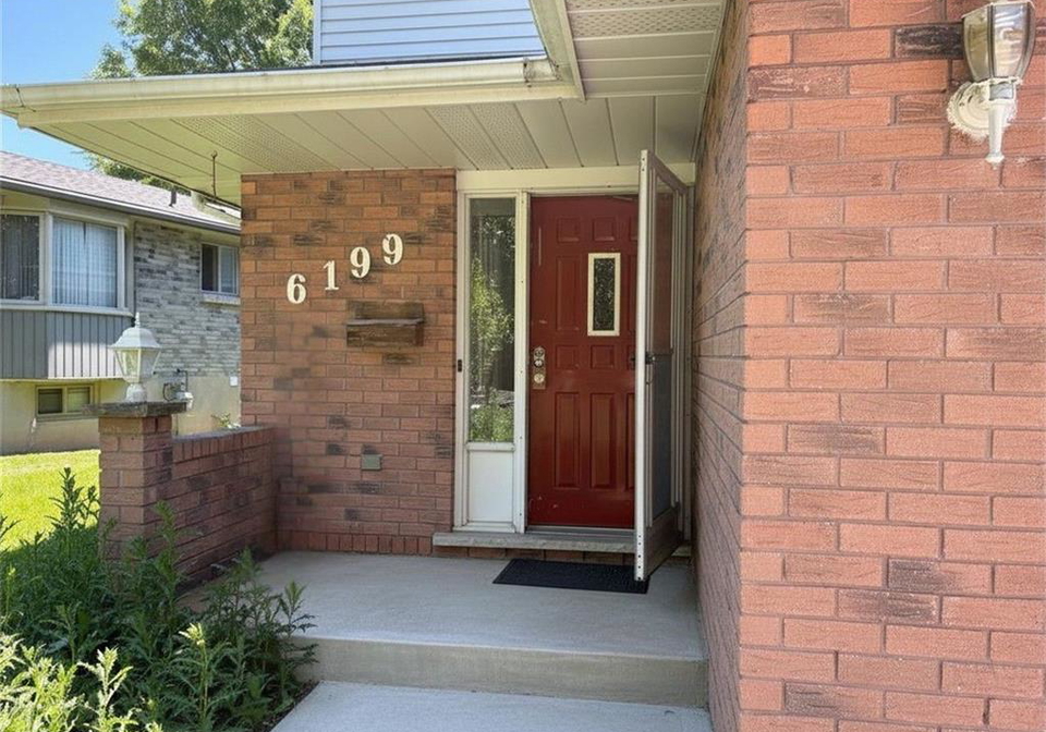 6199-delta-drive-niagara-falls-ontario-40825583