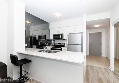 16-concord-place-grimsby-ontario-40825605