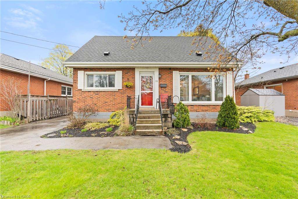 11-ferrara-street-hamilton-ontario-40825613