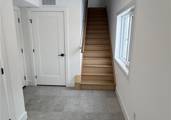 4255-lismer-lane-london-ontario-40825638