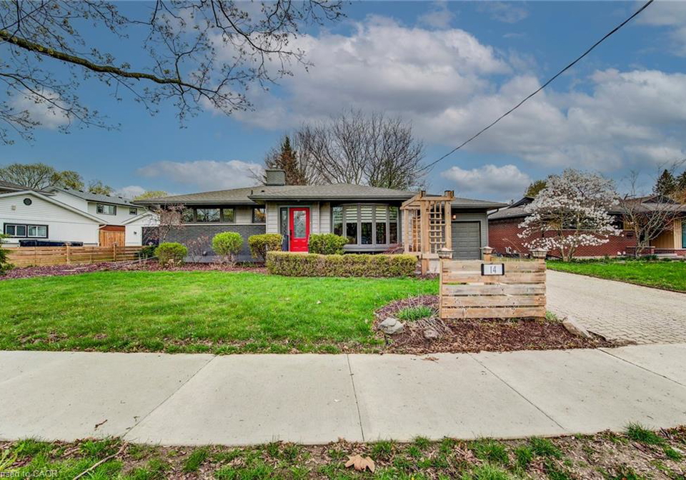 14-graystone-avenue-kitchener-ontario-40825662