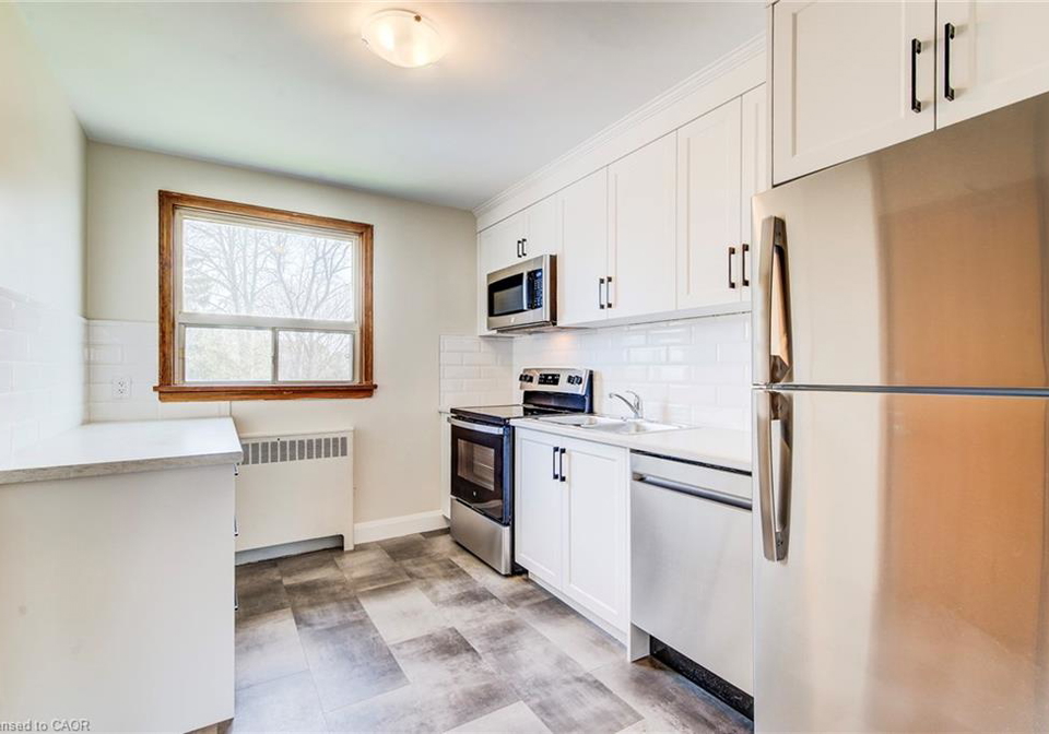 5-heiman-street-kitchener-ontario-40825671