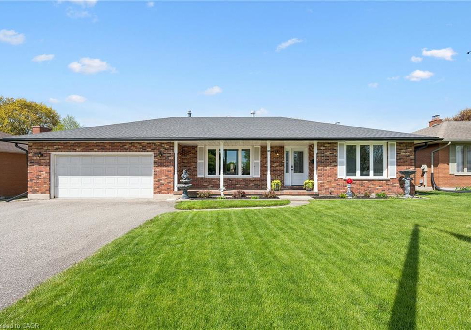 10-alexander-avenue-tillsonburg-ontario-40825691