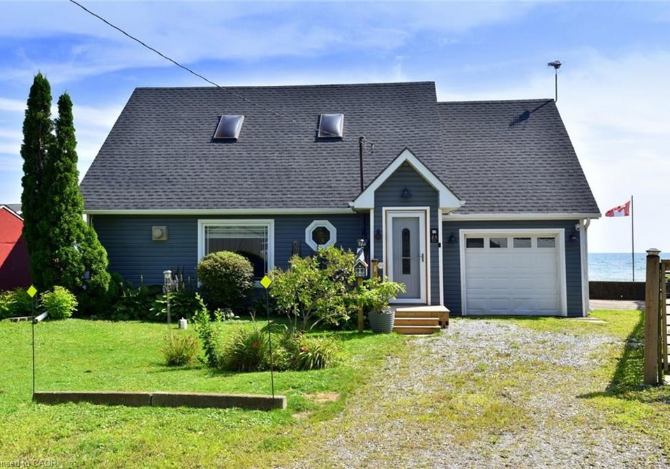 24-winger-bay-lane-selkirk-ontario-40825693