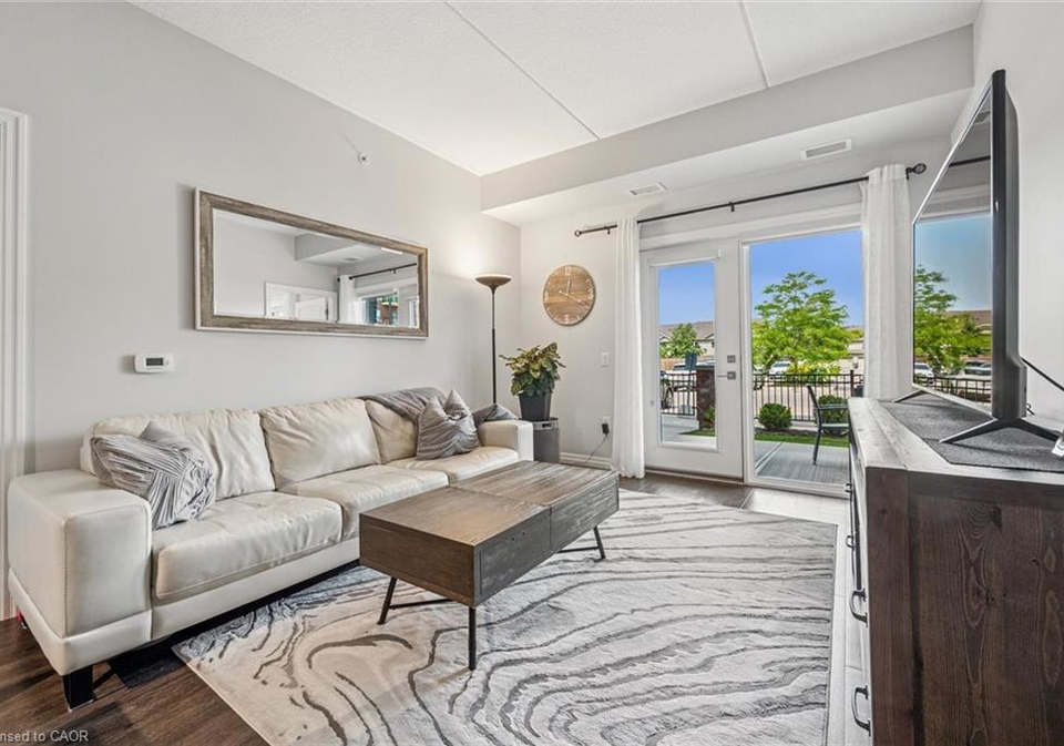 35-kingsbury-square-guelph-ontario-40825725