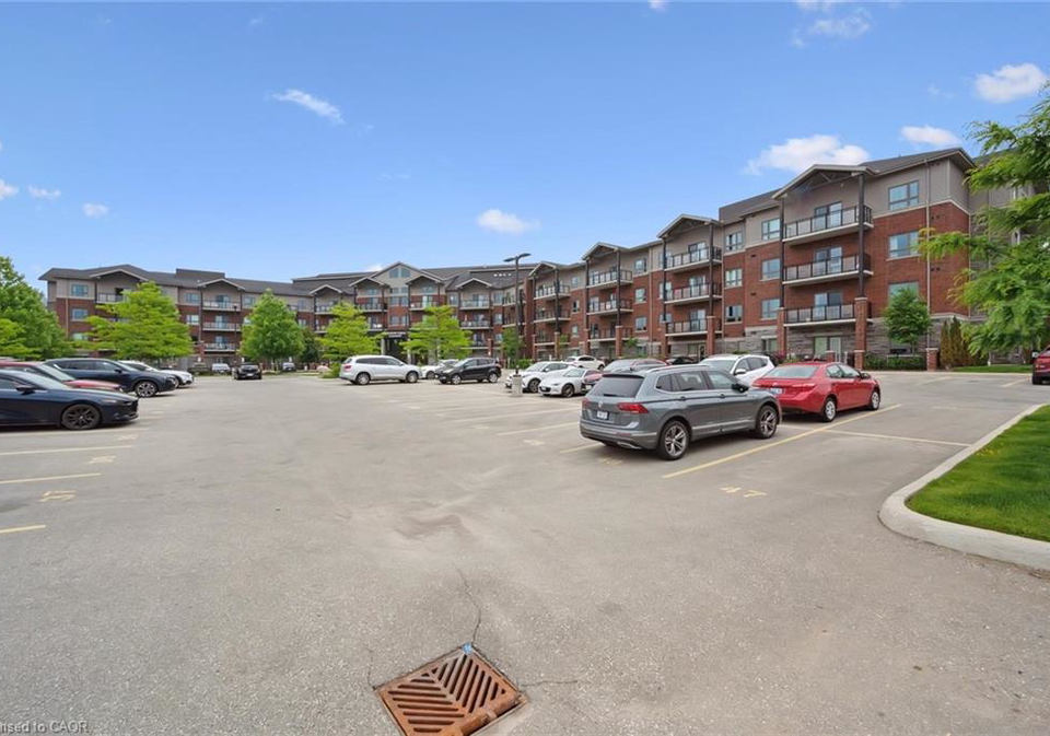 35-kingsbury-square-guelph-ontario-40825725