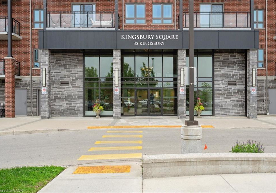 35-kingsbury-square-guelph-ontario-40825725