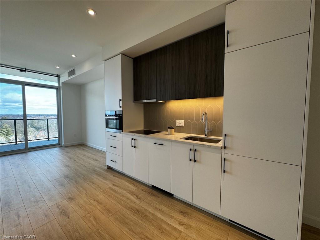 741-king-st-w-rear-street-kitchener-ontario-40825730