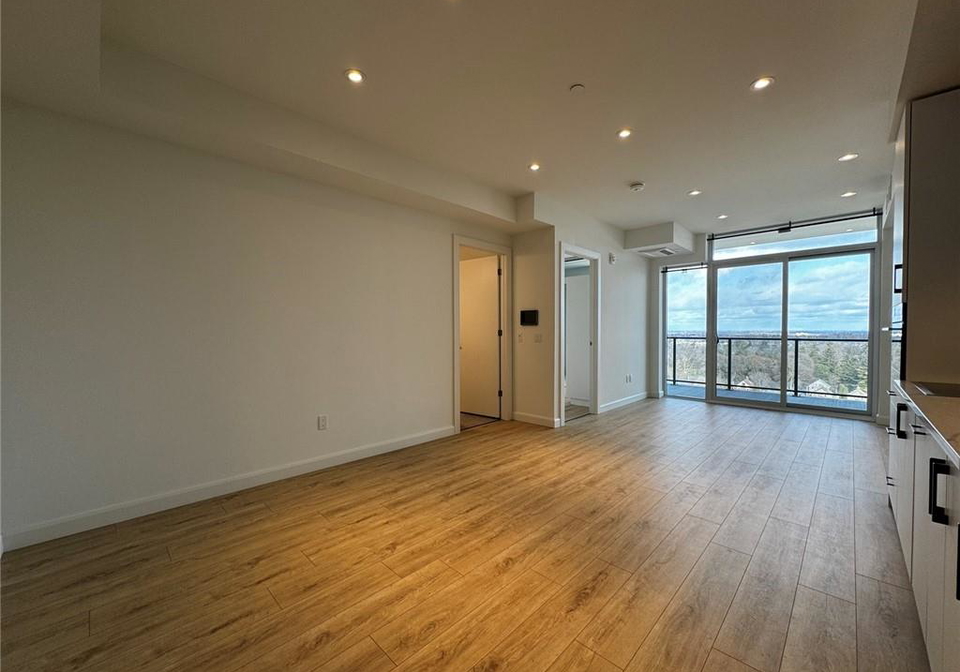 741-king-st-w-rear-street-kitchener-ontario-40825730