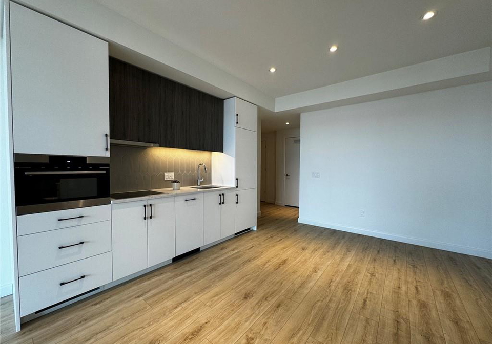 741-king-st-w-rear-street-kitchener-ontario-40825730