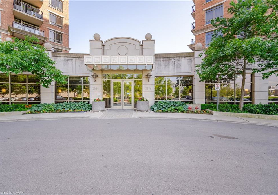 2379-central-park-drive-oakville-ontario-40825736
