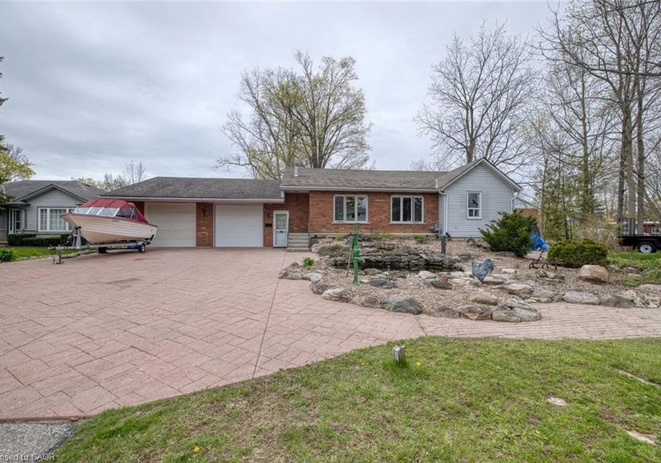 638-broad-street-w-dunnville-ontario-40825771