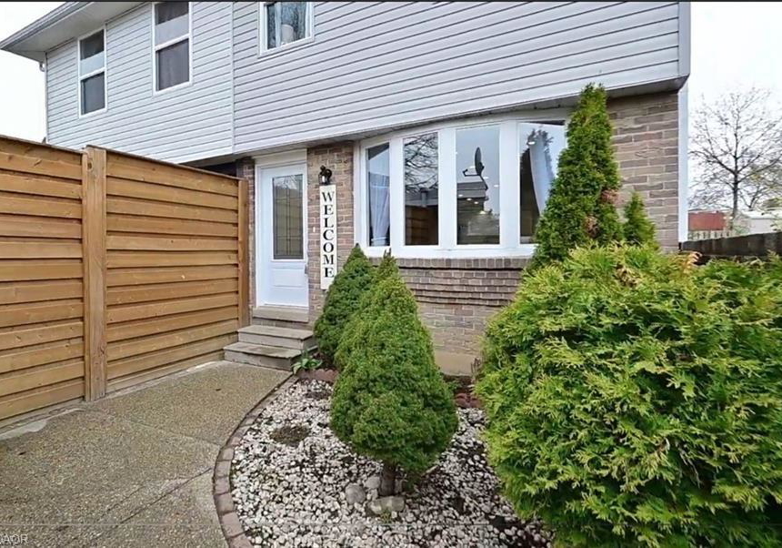 150-overlea-drive-kitchener-ontario-40825772